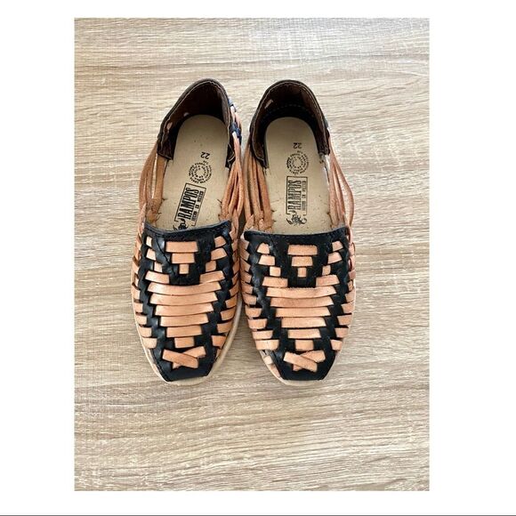 Women's Huaraches  NOOP   - Picture 1 of 3